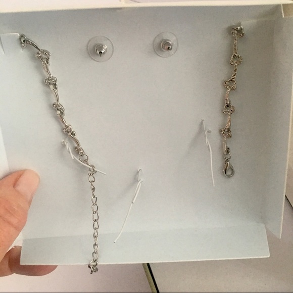 NWOT- COTE d’ AZUR JEWELRY SET - Picture 9 of 10